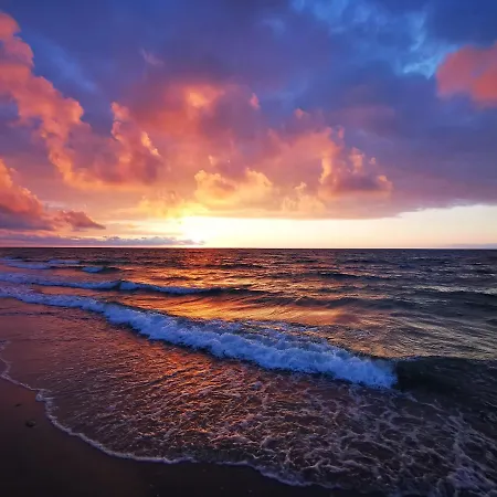 Gold B28 Let's Sea Baltic Park Lägenhet