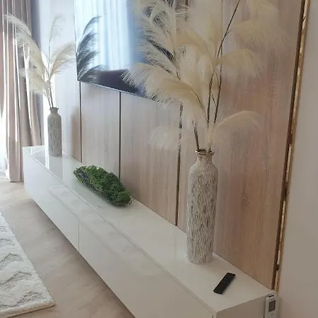 Gold B28 Let's Sea Baltic Park