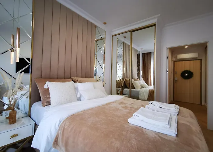 Apartment Gold B28 Let's Sea Baltic Park