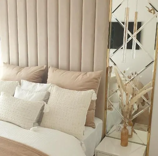 Gold B28 Let's Sea Baltic Park Apartment *